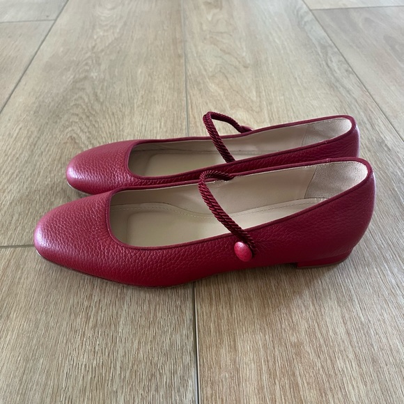 Lafayette 148 New York Grained Calfskin Red Leather Ballet Flats - Picture 6 of 12